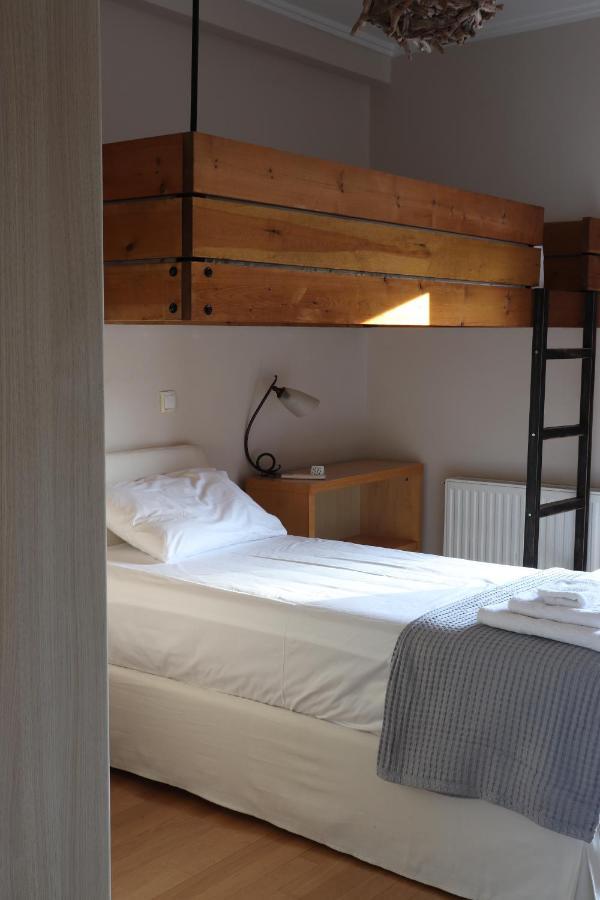 Virna S Home Schinias Buitenkant foto